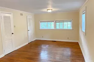 807 Mt Jefferson Rd, West Jefferson, NC 28694 - Photo 7