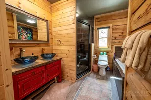 1358 Sugar Mountain Dr, Sugar Mountain, NC 28604 - Photo 25
