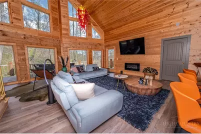 1358 Sugar Mountain Drive, Sugar Mountain, NC 28604 - Photo 23