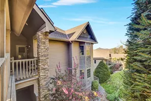 335 Pleasant View Dr, Sugar Mountain, NC 28604 - Photo 39