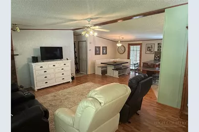 869 Little Elk Road, Elk Park, NC 28622 - Photo 5