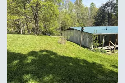 869 Little Elk Road, Elk Park, NC 28622 - Photo 41
