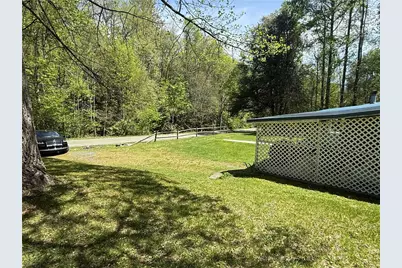 869 Little Elk Road, Elk Park, NC 28622 - Photo 43