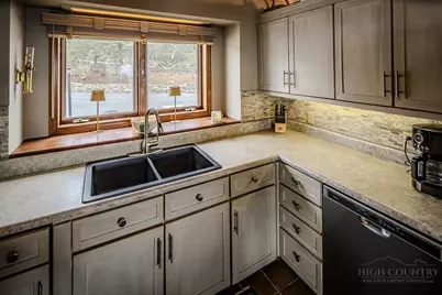 510 Elderberry Ridge Road #B3, Beech Mountain, NC 28604 - Photo 21