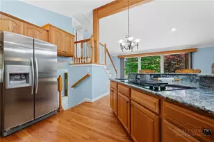 201 E Buck Mountain Rd, West Jefferson, NC 28694 - Photo 17