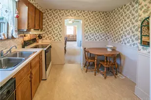292 Little Elk Rd, Elk Park, NC 28622 - Photo 13