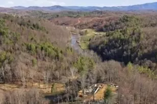 485 Autumn Leaf Wy, Crumpler, NC 28617 - Photo 21