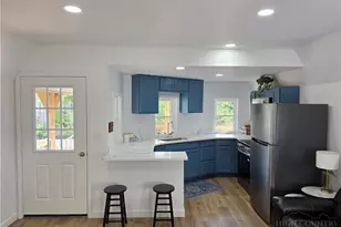 855 Grandview Dr, Sparta, NC 28675 - Photo 15
