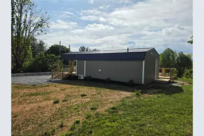 855 Grandview Drive, Sparta, NC 28675 - Photo 5