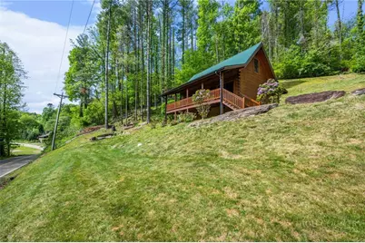 613 Silas Creek Road, Lansing, NC 28643 - Photo 7