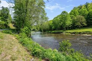 613 Silas Creek Rd, Lansing, NC 28643 - Photo 9