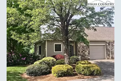 178 Fairway View Place #B4, Jefferson, NC 28644 - Photo 1
