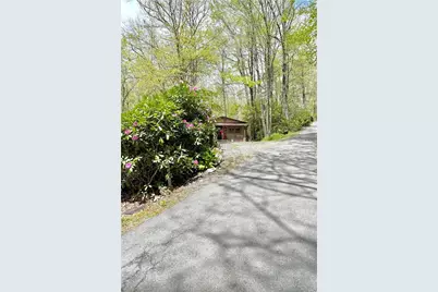 88 Ash Loop, Newland, NC 28657 - Photo 3