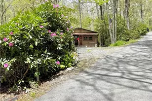 88 Ash Loop, Newland, NC 28657 - Photo 3