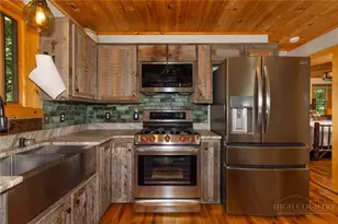 1645 Carefree Cove, Zionville, NC 28698 - Photo 9