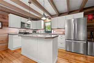410 Loves Knob Rd, Sugar Grove, NC 28607 - Photo 5