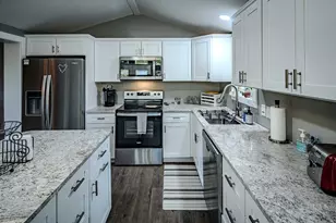 88 Trillium Rd, Newland, NC 28657 - Photo 25