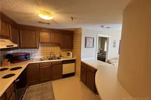 303 Sugar Top Dr, Sugar Mountain, NC 28604 - Photo 7