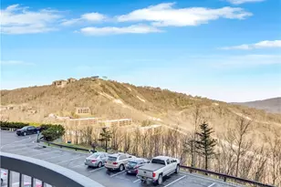 303 Sugar Top Dr, Sugar Mountain, NC 28604 - Photo 29
