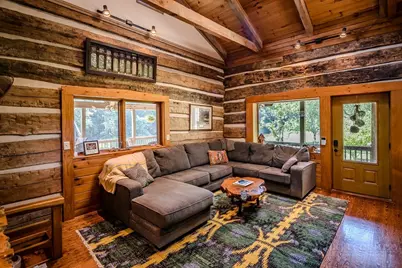 1059 Mouth Of Silas Creek Road, Lansing, NC 28643 - Photo 13