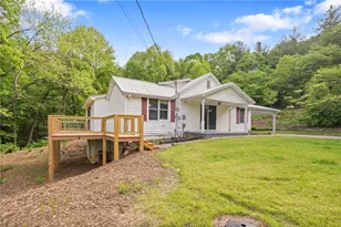 466 Stony Frk Rd, Deep Gap, NC 28618 - Photo 9