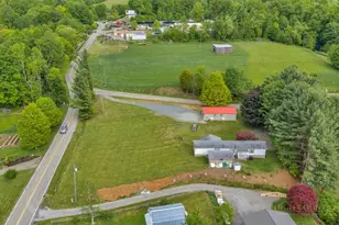 156 Slabtown Rd, Zionville, NC 28698 - Photo 5