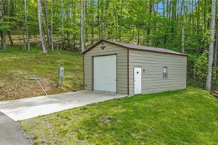 118 Turning Leaf Dr, West Jefferson, NC 28694 - Photo 49