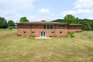 1906 Nettle Knob Rd, West Jefferson, NC 28694 - Photo 7