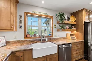 121 Shady Oaks Ln, Newland, NC 28657 - Photo 5
