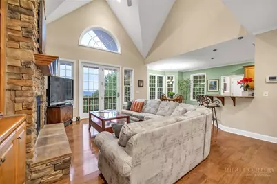 123 Laura Avenue, West Jefferson, NC 28694 - Photo 11