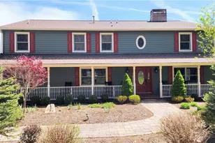 272 Stoneybrook Ln, Banner Elk, NC 28604 - Photo 3