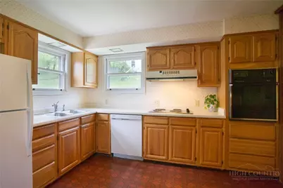 2853 Broadstone Road, Banner Elk, NC 28604 - Photo 17