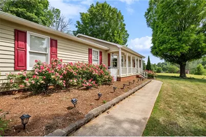 1137 Hibriten Drive, Lenoir, NC 28645 - Photo 5