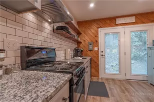 141 Snowflake Rd, Banner Elk, NC 28604 - Photo 17