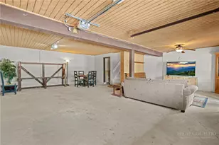 1317 Sugar Mountain Dr, Sugar Mountain, NC 28657 - Photo 23