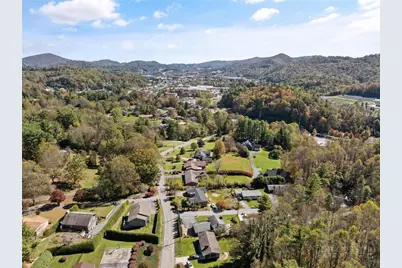 112 Chandy Street, Boone, NC 28607 - Photo 5