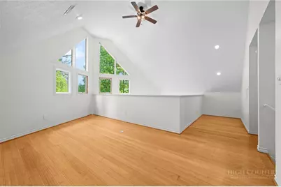 830 W Tweetsie Lane, Banner Elk, NC 28604 - Photo 17
