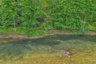 204 Mountain Side Ln, Crumpler, NC 28617 - Photo 35