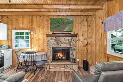 204 Mountain Side Lane, Crumpler, NC 28617 - Photo 11