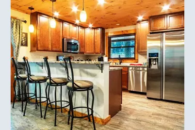 213 Rhododendren Drive, Beech Mountain, NC 28604 - Photo 5