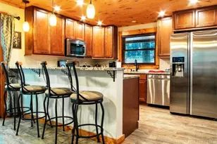 213 Rhododendren Dr, Beech Mountain, NC 28604 - Photo 5