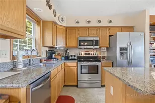 162 Rock Spring Cir, Sugar Mountain, NC 28604 - Photo 11