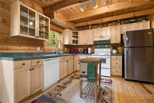 259 Greenbriar Rd, Beech Mountain, NC 28604 - Photo 7