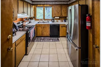 109 Shagbark Road, Beech Mountain, NC 28604 - Photo 15