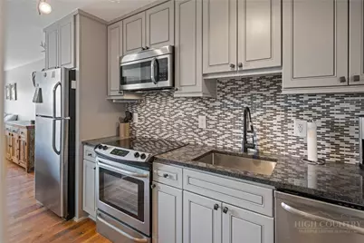 301 Pinnacle Inn Road #4103, Beech Mountain, NC 28604 - Photo 3