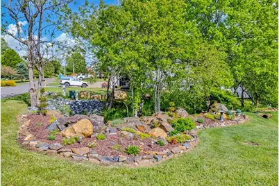 209 W Evergreen Street, West Jefferson, NC 28694 - Photo 41