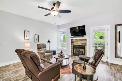 209 W Evergreen Street, West Jefferson, NC 28694 - Photo 13