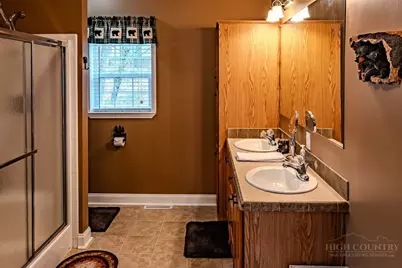 110 Greenbriar Road, Beech Mountain, NC 28604 - Photo 19