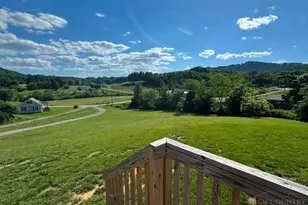 179 Wallace Ln, Jefferson, NC 28640 - Photo 5