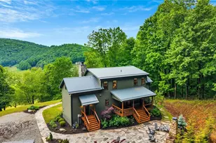 355 Cascade Ln, Todd, NC 28684 - Photo 1